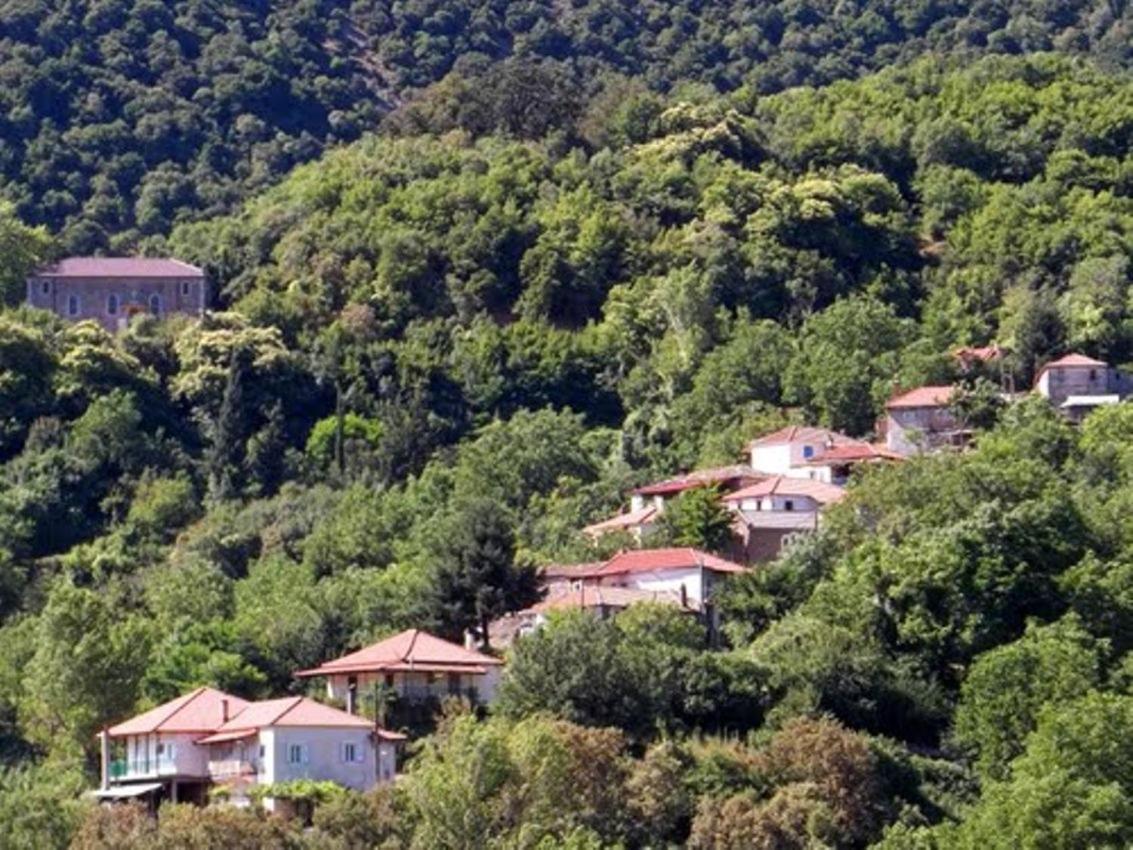 Lithos Hotel Priolithos Exterior photo