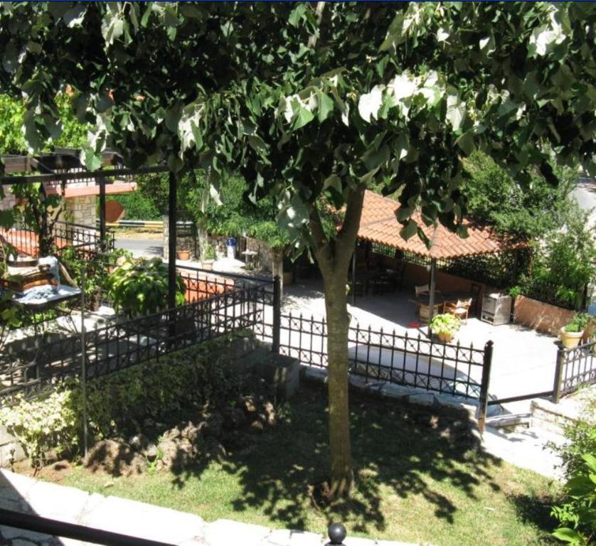 Lithos Hotel Priolithos Exterior photo